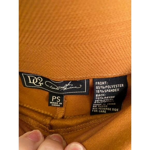 DG2 By Diane Gilman Faux SUEDE/PONTE Pull-on Rust Sz Petite Small - Picture 4 of 5